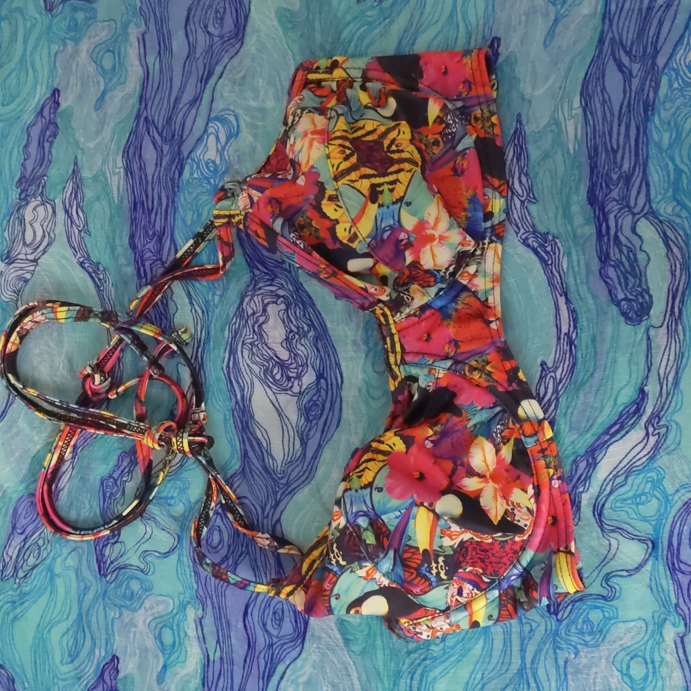 Asos toucan swim bikini top 30G